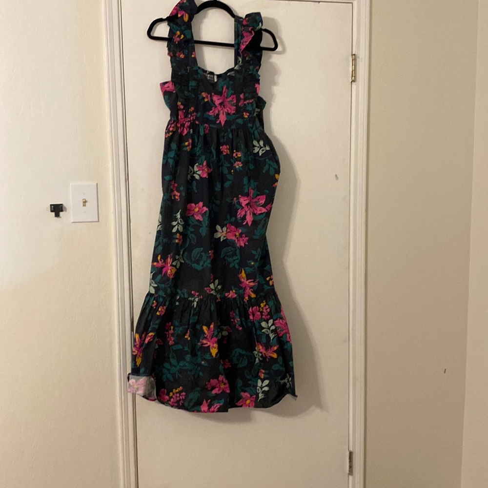 Tropical dress